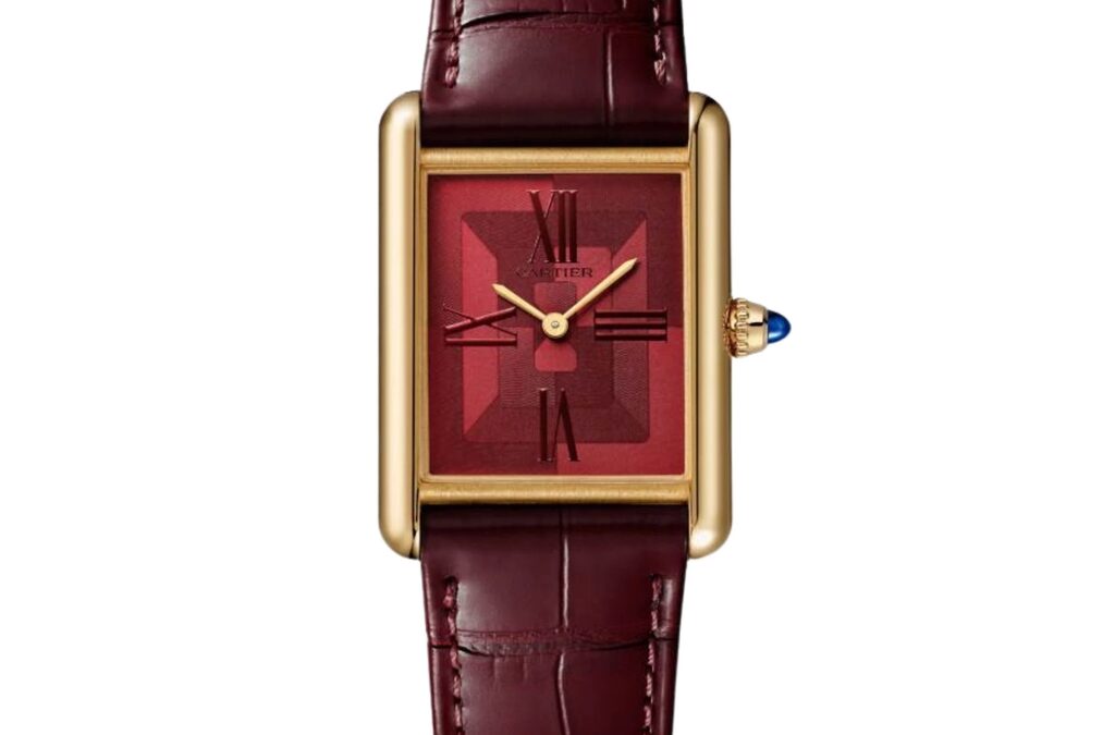 Sell Cartier Tank Must Red in Dubai